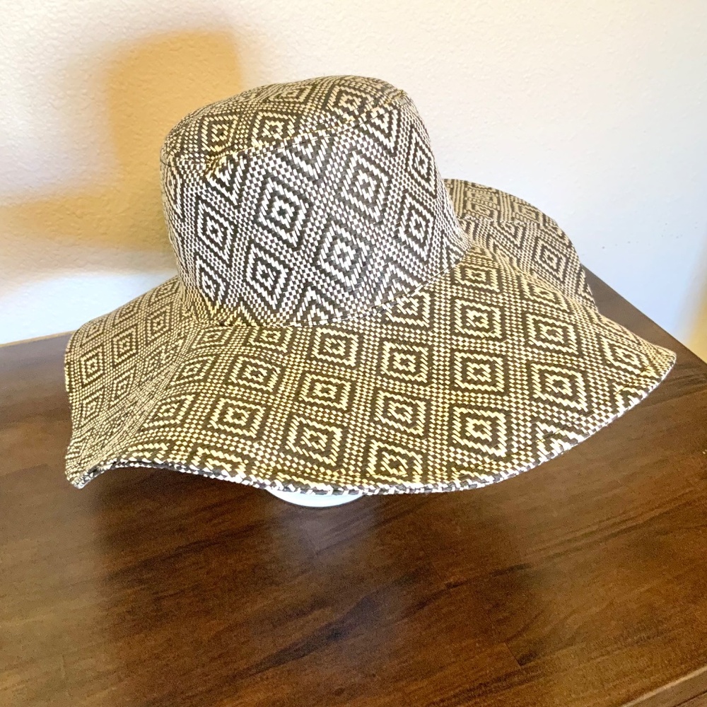 NEW! Boho Wide Brimmed Sun Hat Woven Paper - Picture 2 of 10